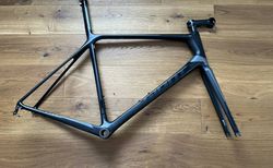 Sehr leichter Rennvelorahmen | GIANT TCR Advact | velomarkt.ch