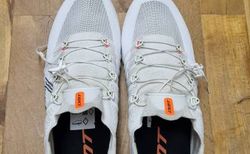 DMT Rennveloschuhe Pogi's white Grösse 41.5 | DMT Rennveloschuhe Pogi's white Grösse 41.5 | velomarkt.ch