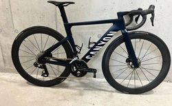 Canyon Aeroad SLX mit Shimano Dura-Ace, Neuwertig | Neuwertig | velomarkt.ch