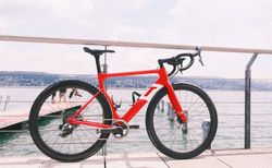 3T Strada Team Red with SRAM Red AXS - Size Medium | Light and stiff Road Bike size M | velomarkt.ch