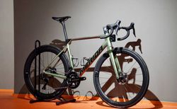 Merida Rennvelo | Super Ausstattung! | velomarkt.ch