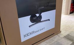 Neu Wahoo Kickr Bike Shift | Neuer Artikel, nie benutzt | velomarkt.ch
