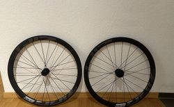 Zipp 303 Firecrest Disc Laufradsatz | Neupreis 1500.- | velomarkt.ch