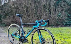 Bianchi Specialissima RC | Original Teamrad von Arkea B&B Hotels | velomarkt.ch