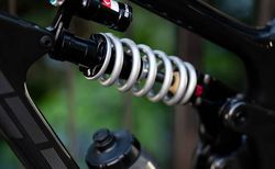 Yeti SB160 TURQ – Modell 2025 | Raw Carbon kaufen in Neuenburg #3 | velomarkt.ch