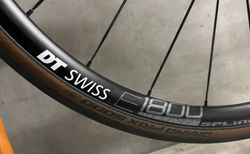 Canyon Endurace CF SL 8 Disc kaufen in Zurich #5 | velomarkt.ch