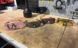 Div Oakleys alle Orginal kaufen in Zurich #2 | velomarkt.ch