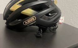 ABUS Velohelm | ABUS Velohelm | velomarkt.ch