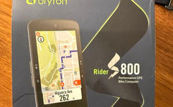 Compteur vélo Bryton Rider S800 – avec accessoires, comme neuf | Bryton Rider S800 avec tous ses accessoires | velomarkt.ch