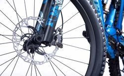 Pivot Shuttle LT Ride M Bass Boat Blue Tritone | 00SHTV529ASXA--BBTMDDRPIN-SB1 | velomarkt.ch