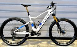 SCOTT GENIUS eRIDE 900 TUNED X01 Carbon Mountainbike Elektro | Neuwertiges Bike - NP: über CHF 10’000.- TOP !!! | velomarkt.ch