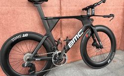 BMC TimeMachine 01 Disc | BMC Zeitfahrmaschine inkl. Aerocoach-Cockpit | velomarkt.ch