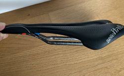 Selle Italia SLR Saddle - Superflow | Kit Carbonio - S3 | Selle Italia SLR Saddle - Superflow | Kit Carbonio | velomarkt.ch