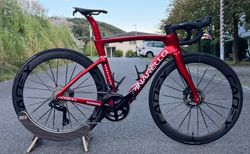 PINARELLO Dogma F 2025 Starry Red | PINARELLO Dogma F 2025 Starry Red | velomarkt.ch