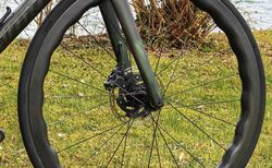 Princeton GRIT Carbon Disc White Industries Wheelset | Princeton GRIT Carbon Disc White Industries Wheel | velomarkt.ch