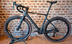 SCOTT ADDICT GRAVEL 10  GRXDI2 12SFFWDCOCKPIT | SCOTT ADDICT GRAVEL 10  GRXDI2 12SFFWDCOCKPIT | velomarkt.ch