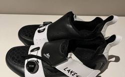 Triathlon Wettkampfschuh Lake TX322 AIR WIDE | neu und ungetragen, Grösse 39.0 | velomarkt.ch