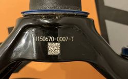 Fox 38 Factory GRIP X2 160mm Neuwertig 2025 black glossy kaufen in Saint-Gall #3 | velomarkt.ch