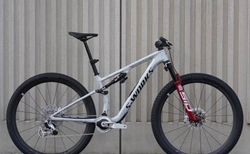 S-Works Epic 8 Flight Attendant Gr. M | Grösse M ideal für Körpergrösse 167-180cm | velomarkt.ch