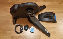 Tacx Flux Smart T2900 Heimtrainer | mit einem fast geräuschlosen Direktantrieb | velomarkt.ch