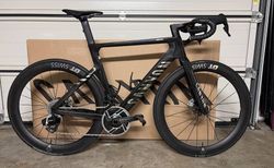 Canyon Aeroad CFR AXS (M) | Topmodell Aktuell | velomarkt.ch