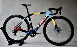 Pfeilschnelles Trek Domane RSL All-Road Carbon Rennvelo (52) kaufen in Bern #2 | velomarkt.ch