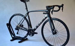 Neues Trek Emonda SLR Carbon Rennvelo (Gr. 56) | Carbon SLR Rahmen, Trek, Shimano Di2 | velomarkt.ch