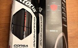 2 Vittoria Corsa Graphen 2.0 TLR 28c Reifen | 2 Vittoria Corsa Graphen 2.0 TLR 28c Reifen | velomarkt.ch