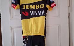 Profi Radtrikot und Trägerhose Gr. M | 2 Mal getragen | velomarkt.ch