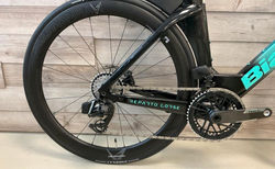 Bianchi Aquila 2025 RC TTTri Bike SRAM FORCE kaufen in Zurich #4 | velomarkt.ch