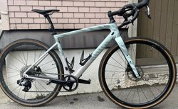 Specialized Diverge Carbon Comp 2022 | Top Gravelbike | velomarkt.ch