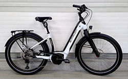 Simplon Kagu Bosch UNI 275, Deore-11 | Pearlweiss / Schwarz, 45 cm / 18" (S) | velomarkt.ch