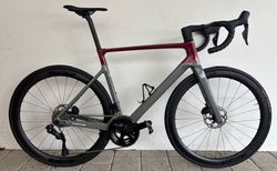 FOCUS IZALCO MAX 8.9 - Gr. L 56 | Aero Rennvelo Focus Izalco Max 8.9 | velomarkt.ch