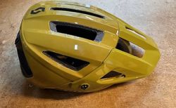 Scott, STEGO MTB-Helm, **NEW** mit 20% und Gratis-Versand | Inkl. Helmbag und Visier | velomarkt.ch