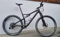 Specialized Epic 8 Pro | Specialized /Epic Frame Kit Pro Serie | velomarkt.ch