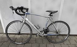 Giant Defy Rennvelo, Aluxx SL Fluidform | Tolles, gebrauchtes Bike | velomarkt.ch