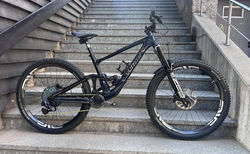 Specialized Enduro SW | gloss metallic dark navy, S4/L, SRAM XX1 Eagle AXS | velomarkt.ch