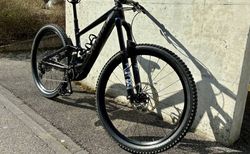 Specialized Kenevo SL 2022 | Grösse S2 / Farbe schwarz | velomarkt.ch