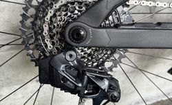 Orbea Rise 2023 Grösse L – High-End E-MTB mit AXS &amp; Zipp Laufrädern kaufen in Bern #2 | velomarkt.ch