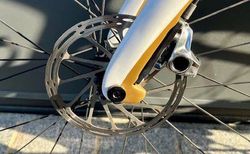 Rennrad Pinarello weiss Dogma F10 Disc kaufen in Thurgovie #3 | velomarkt.ch