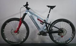 Corratec E-Power iLink 180 Factory Carbon M | Carbon Factory Fully – neu, 22.8 kg | velomarkt.ch