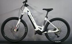 Bulls Aminga EVA 2 Bosch Smart CX M 880 km | Bosch Smart Hardtail – nur 880 km | velomarkt.ch