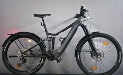 Merida eONE-FORTY EQ EP8 Fully M/L 440 km | EP8 Fully mit Licht & Träger, 440 km | velomarkt.ch