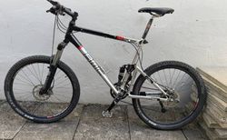 BMC Fourstroke 04 Fully 26'' | älteres BMC-Fully mit LX - XT Komponenten | velomarkt.ch