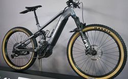 Wheeler i Riser SE Yamaha Fox M – 940 km kaufen in St. Gallen #4 | velomarkt.ch