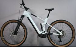 Cube Stereo Hybrid 140 HPC Pro 750 Carbon L | Cube Stereo Hybrid 140 HPC Pro 750 Carbon L | velomarkt.ch