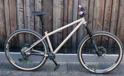 Sour Crumble Trailbike | Neuwertiges Trailbike | velomarkt.ch