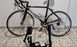 Indoor-Trainer mit Rennrad kaufen in San Gallo #2 | velomarkt.ch