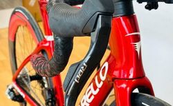 Pinarello Dogma F Starry Red Princeton Wake 6560 Red Sram kaufen in Lucerne #3 | velomarkt.ch