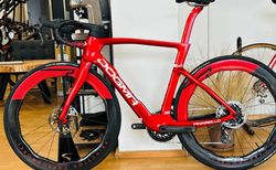 Pinarello Dogma F Starry Red Princeton Wake 6560 Red Sram kaufen in Lucerne #5 | velomarkt.ch